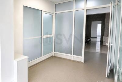 Spațiu comercial, de 236 mp, în Central - 3
