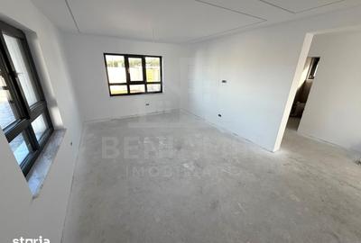 Casă cu 4 camere cu Teren 518 Mp în Cârcea