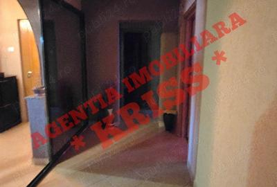 Apartament cu 4 camere decomandat în Găvana - 2