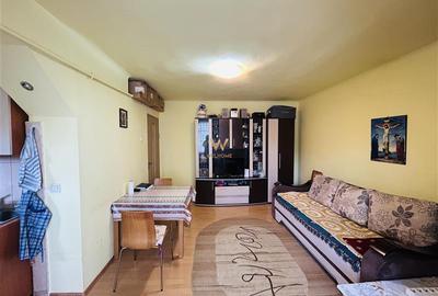 Garsonieră decomandată în Terezian
