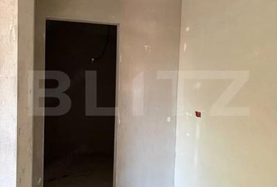 Apartament cu 2 camere semidecomandat în Mărăști