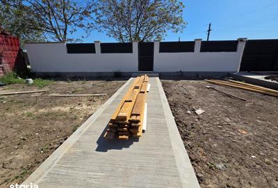 Casă cu 4 camere cu Teren 450 Mp în Vânători