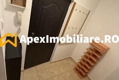 Apartament cu 2 camere decomandat în Tei