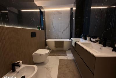 Casă cu 4 camere cu Teren 440 Mp în Șerbănești