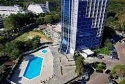 Apartament cu 3 camere în Central - 2