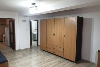 Garsonieră decomandată în Central - 5