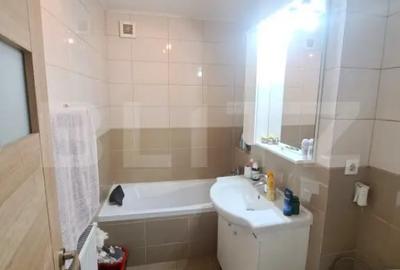 Apartament cu 2 camere semidecomandat în Județean