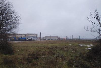 Teren Construcții intravilan de 2240 mp, în Est