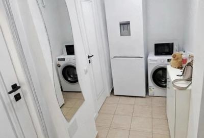 Garsonieră decomandată în Apărătorii Patriei