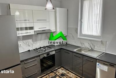 Apartament cu 3 camere decomandat, mobilat în Lazaret