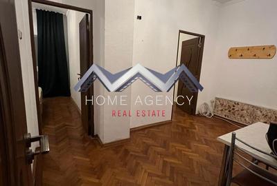 Apartament cu 3 camere în Romană