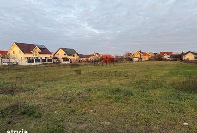 Teren de 1150 mp, în Sânmartin - 2