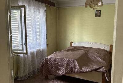 Casă cu 4 camere în Central - 7