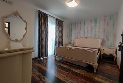 Apartament cu 2 camere decomandat, mobilat în Galata