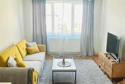 Apartament cu 2 camere semidecomandat în Mărăști