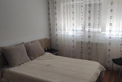 Apartament cu 3 camere decomandat în Abator - 1