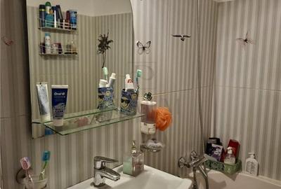 Apartament cu 2 camere decomandat în Lipovei
