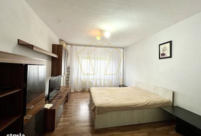 Apartament cu 2 camere decomandat în Complex Studențesc