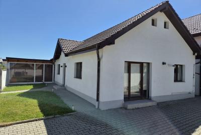 Casă cu 3 camere în Beba Veche - 8