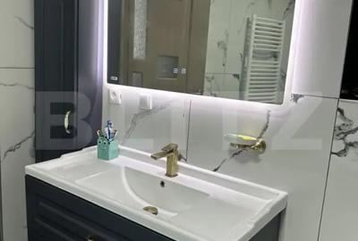 Apartament cu 4 camere decomandat în Central - 1