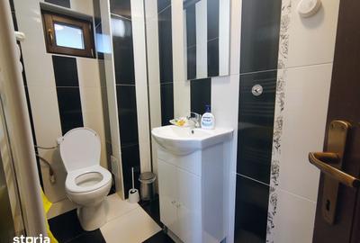 Casă cu 4 camere cu Teren 1299 Mp în Șimnicu de Sus - 12