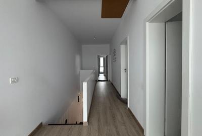 Duplex cu 4 camere cu Canalizare în Urseni - 9