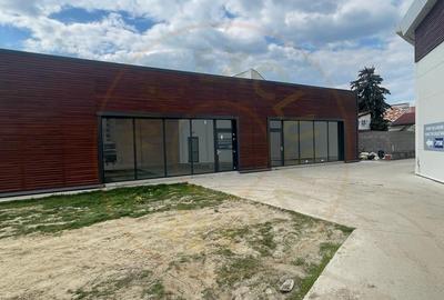 Spațiu comercial, de 140 mp, în Ultracentral - 3