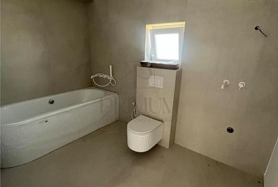 Apartament cu 4 camere decomandat în Dumbrăvița