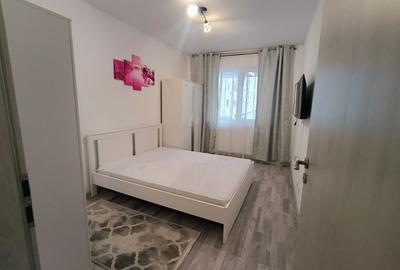 Apartament cu 2 camere semidecomandat în Roșu
