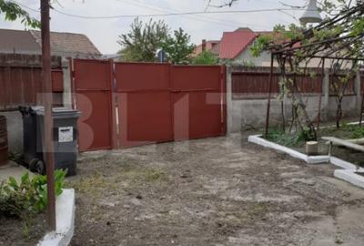 Casă cu 3 camere cu Teren 388 Mp în Central