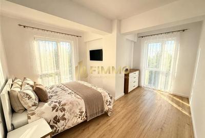 Apartament cu 3 camere semidecomandat, mobilat în Central