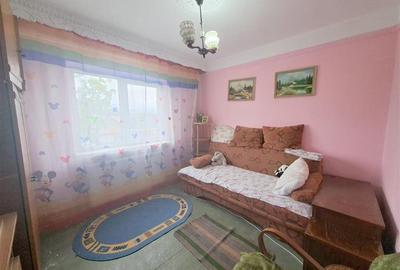 Apartament cu 2 camere semidecomandat în 9 Mai - 1