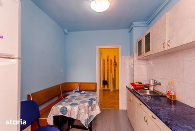 Apartament cu 2 camere decomandat în Central