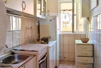 Apartament cu 3 camere semidecomandat în Dărmănești - 9