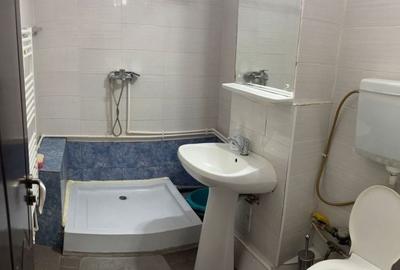 Apartament cu 3 camere decomandat în Central - 3