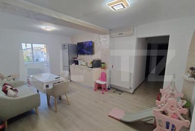Apartament cu 3 camere decomandat în 1 Mai