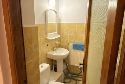 Apartament cu 2 camere decomandat în Traian