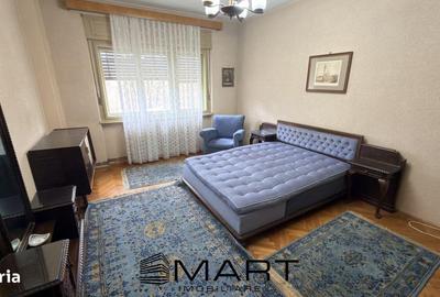 Apartament cu 3 camere în Sub Arini