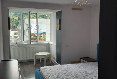 Apartament cu 2 camere decomandat în Ultracentral