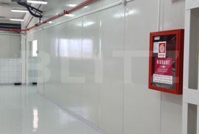 Spațiu comercial, de 800 mp, în Central - 4