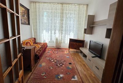 Garsonieră decomandată în Palazu Mare
