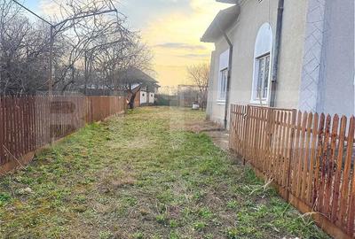 Casă cu 4 camere cu Teren 3920 Mp în Ulmi - 1