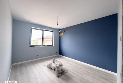 Casă cu 4 camere cu Teren 268 Mp în Odăi