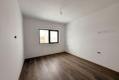 Duplex cu 4 camere cu Canalizare în Moșnița Veche - 3