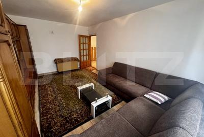 Apartament cu 3 camere decomandat în 1 Mai