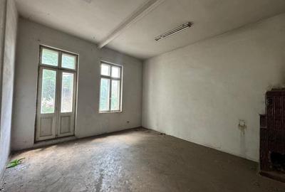 Casă individuală cu 29 camere cu Canalizare în Cișmigiu - 5