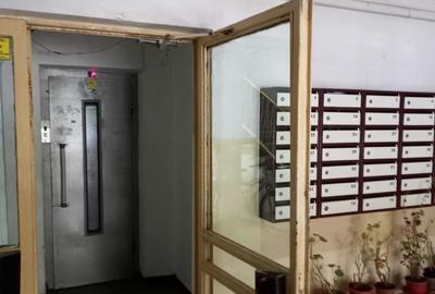 Apartament semidecomandat în Eroii Revoluției