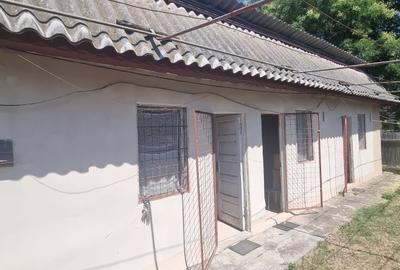 Casă cu 3 camere cu Teren 289 Mp în Central
