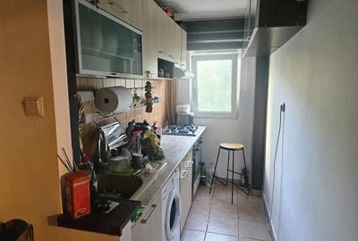 Apartament cu 2 camere decomandat în Berceni - 2