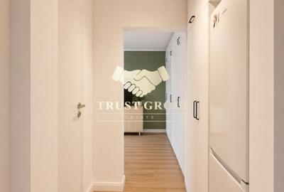 Apartament cu 2 camere decomandat în Victoriei